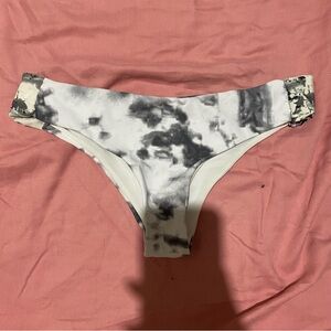 SHEIN Stylish Black and White Women's Swim Bottom